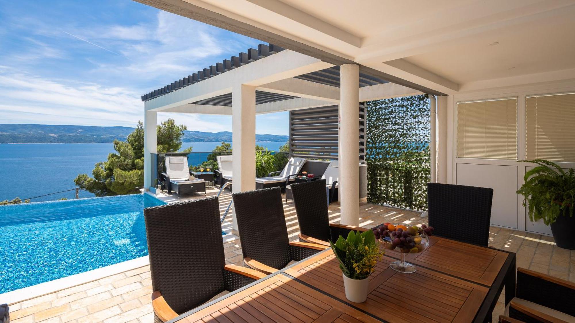 Luxury Seafront Villa With Heated Pool, Jacuzzi, Sea View, 150 M From Beach Stanici Luaran gambar