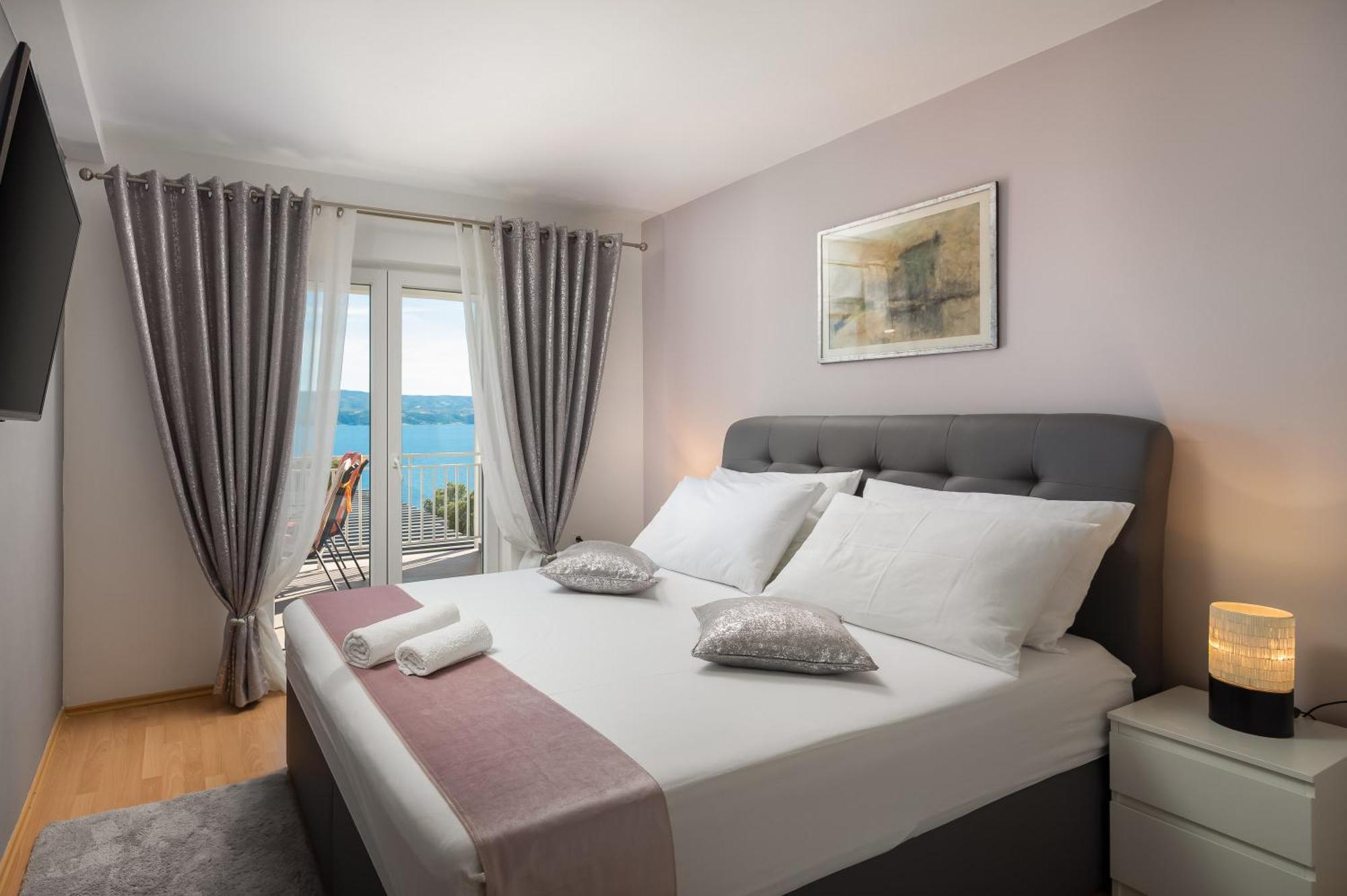 Luxury Seafront Villa With Heated Pool, Jacuzzi, Sea View, 150 M From Beach Stanici Luaran gambar
